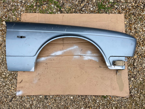 Jaguar XJ40 86-90 Models Fender Wing Right side Good condition