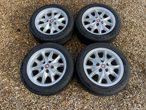 JAGUAR 17" X300 X308 XJ40 XJS XK8 Celtic Alloy wheels x4 17x8J 5x120.65 PCD MNC6116BA. Previously been refurbished, with Good Tyres.