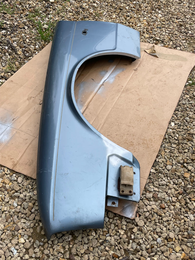 Jaguar XJ40 86-90 Models Fender Wing Left side – Black Cherry Jaguar