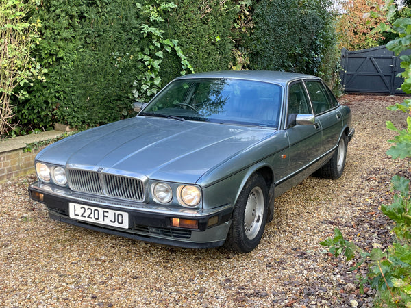 1993 Jaguar XJ40 3.2 XJ6 dismantling breaking LDY JFN