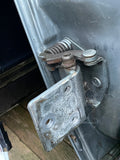 Daimler Jaguar XJ40 Right side door lower Hinge set (front or rear)