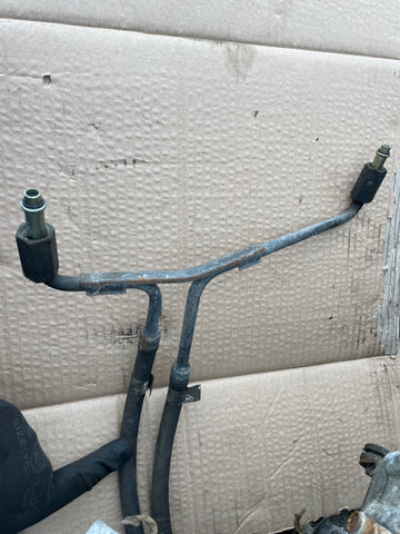 Jaguar X300 4.0 3.2 ZF 4HP22 & 4HP24 Autobox oil cooler pipes lines- end sections to the radiator only.