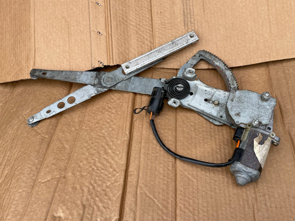 Daimler Jaguar XJ40 86-90 Right Front Window Motor & Regulator