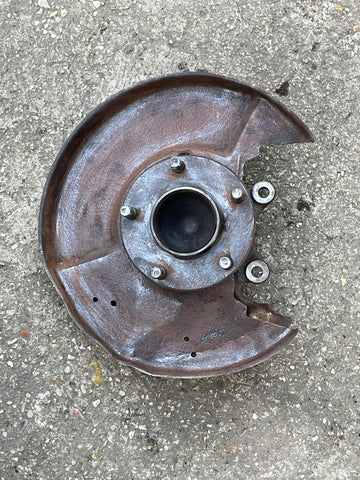 Jaguar X308 XJ8 XK8 X100 Hub Front Left