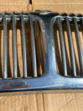 Daimler JAGUAR X300 X305 VDP Fluted Front Radiator Grill