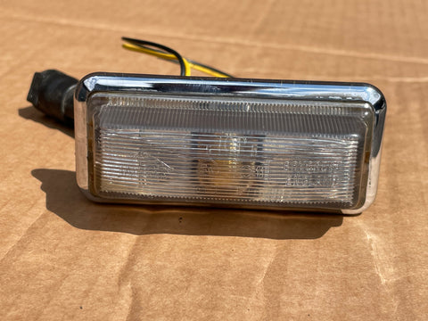 Jaguar XJ40 wing repeater indicator Refurbished part/ bulb holder replaced.
