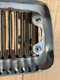 Daimler JAGUAR X300 X305 VDP Fluted Front Radiator Grill