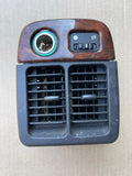Jaguar X308 XJ8 97-2002 Rear Console Vent wort walnut veneer & cigar lighter 12v supply Undamaged GNC7890AA