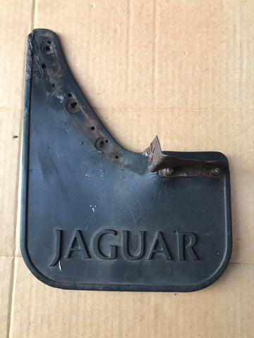 Jaguar XJ40 left front mud guard flap