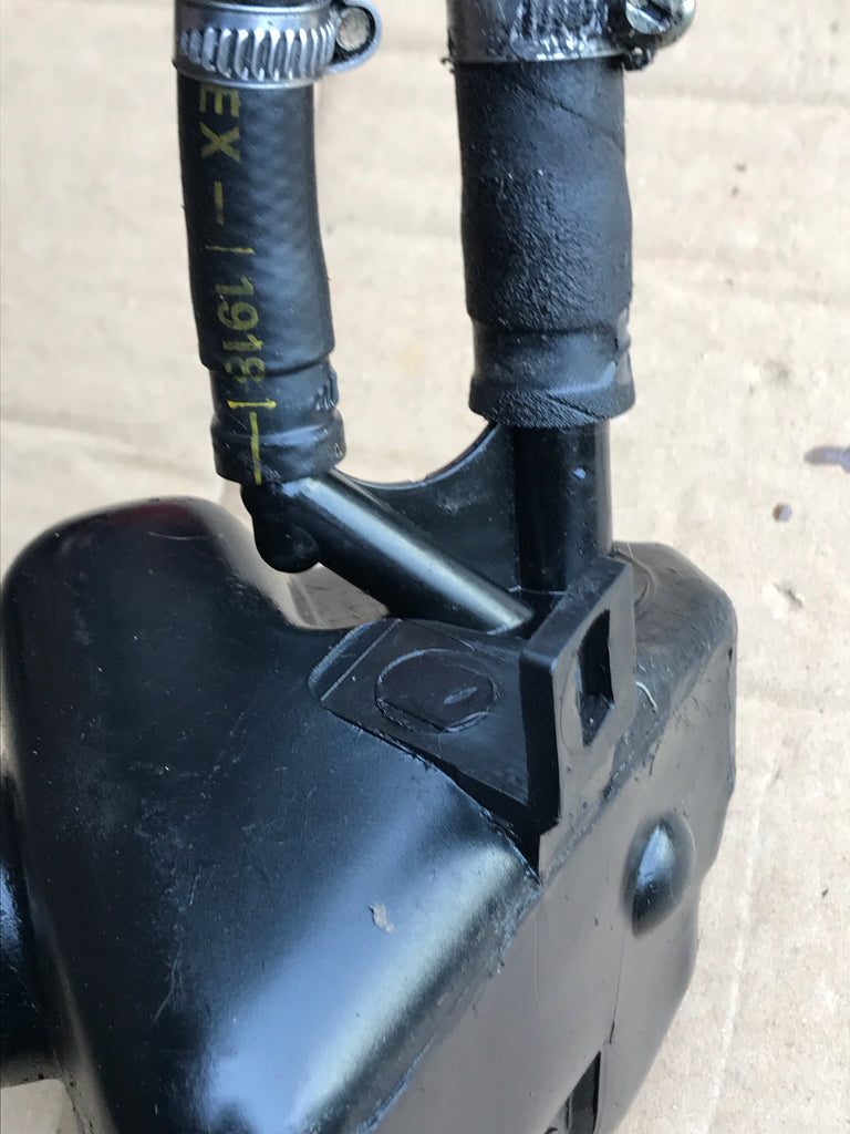 Jaguar XJ40 XJ6 XJS POWER STEERING RESERVOIR BOTTLE CAC6853 Black Cherry Jaguar