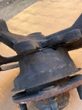 Jaguar X300 XJ40 left front Hub Front Right 86-97