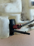 NEW *DBC6796 Daimler Jaguar XJ40 93-94 Windscreen Washer Reservoir Aftermarket compatible part