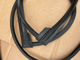 Jaguar XJ40 88-93 front screen rubber outer finisher seal