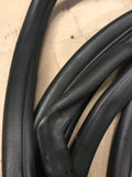 Daimler Jaguar XJ40 Left & Right rear door aperture rubber seals