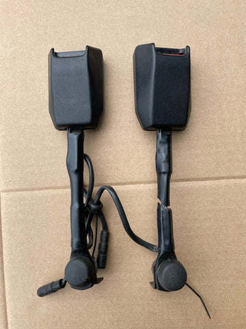 Jaguar Daimler XJ40 86-87 models only - seat belt belt Buckles front left & right drivers Front BCC5190