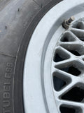 Daimler JAGUAR series 1,2,3 XJS XJ40 15” Lattice Cross Spoke alloy wheel x1 15x6.5J 5x120.65 pcd CBC2469 with Pirelli tyre