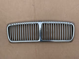 Daimler JAGUAR XJ40 Fluted Front Radiator Grill