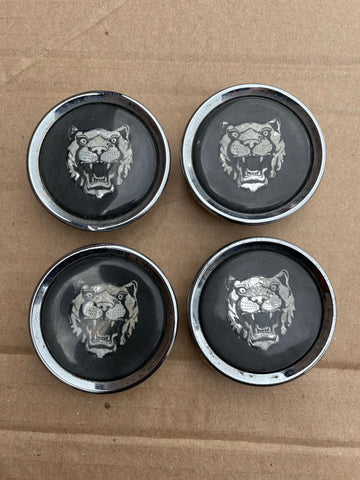 JaguarSport XJR XJ40 SPC1260 Growler wheel badges x4.