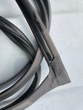 Jaguar X300 94-97 front wind screen rubber outer finisher seal