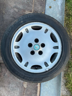 Daimler Jaguar X300 X308 XJ40 Dimple 16” alloy wheel and tyre x1 8Jx16