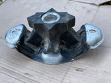 Daimler Jaguar X300 X330 Autobox automatic transmission mount support centre rubber bush MNA7550AC