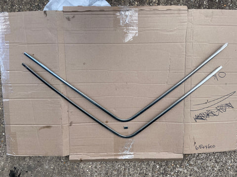 Jaguar XJ40 88-93 front screen stainless steel chrome outer finisher strip