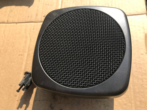 Daimler Jaguar XJ6 XJ40 Rear Heel board Speaker 86-92