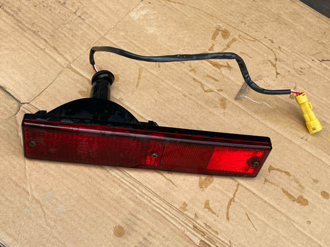 Daimler Jaguar XJ40 Rear Fog Lamp 93-94MY LMB5132AA