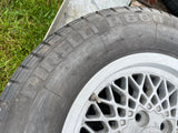 Daimler JAGUAR series 1,2,3 XJS XJ40 15” Lattice Cross Spoke alloy wheel x1 15x6.5J 5x120.65 pcd CBC2469 with Pirelli tyre