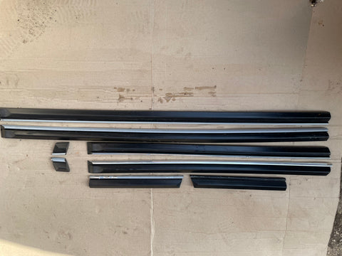 Jaguar Daimler XJ40 Door rubbing strips trims complete set