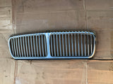 Daimler JAGUAR XJ40 Fluted Front Radiator Grill