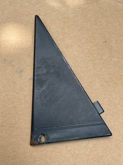 Jaguar XJ40 Left side Cheater Plate window black triangle