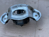 Daimler Jaguar X300 X330 Autobox automatic transmission mount support centre rubber bush MNA7550AC