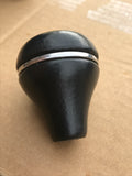 Daimler Jaguar XJ40 X300 X308 XK8 black leather gear knob auto shifter