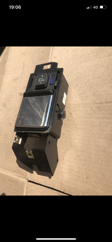 Jaguar XJ40 X300 Window Switch LH front or rear Side