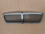 Daimler JAGUAR XJ40 Fluted Front Radiator Grill
