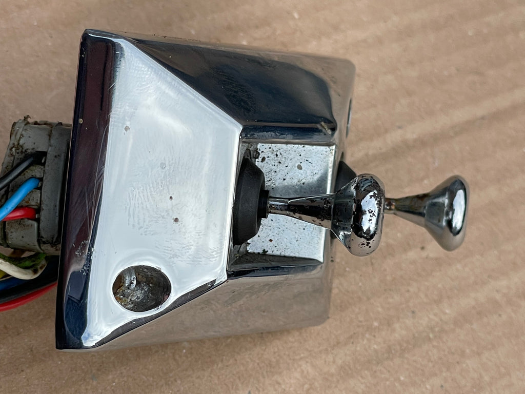 Jaguar XJS pre facelift mirror movement switch pack switches Black Cherry Jaguar