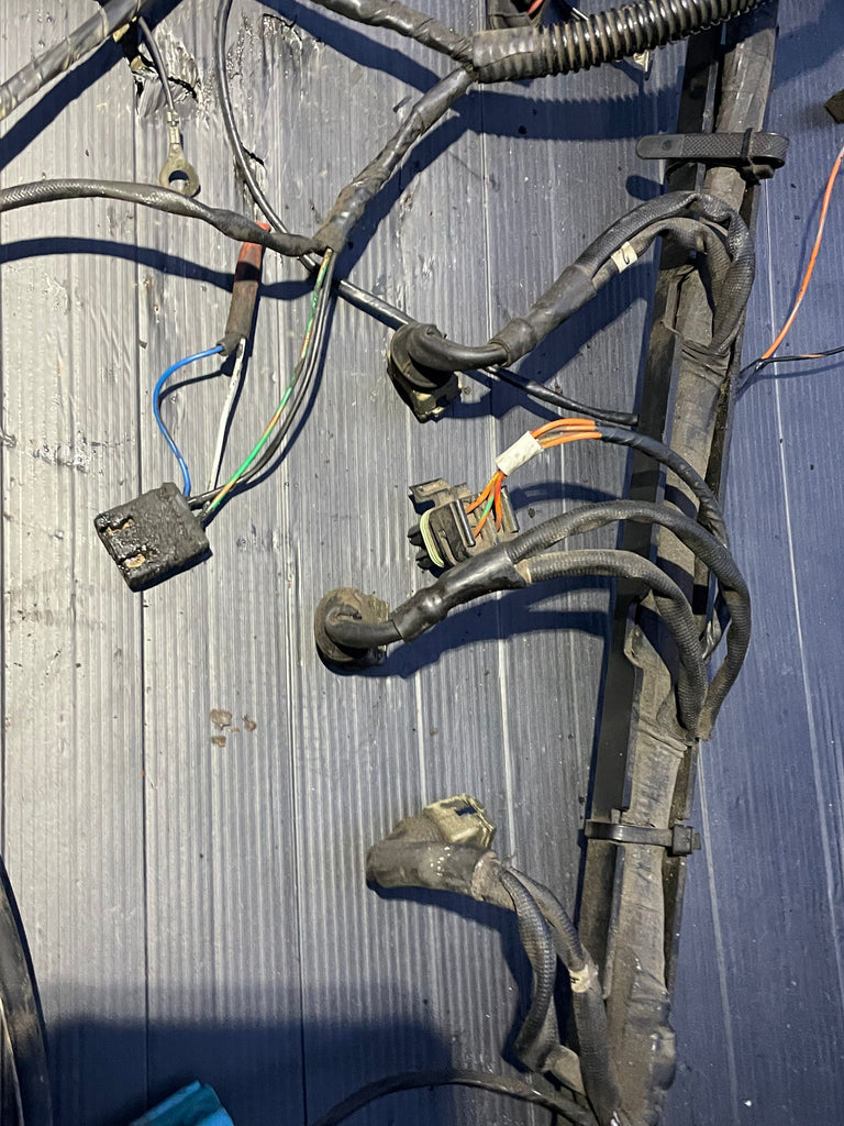 Jaguar XJS 3.6 1987 RHD injector engine wiring loom harness Black