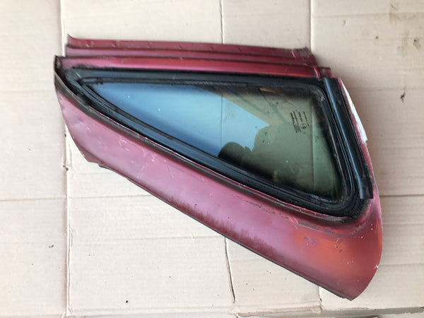 Daimler Jaguar X300 X308 Rear Quarter Light Six light Glass Window OS RH Right side