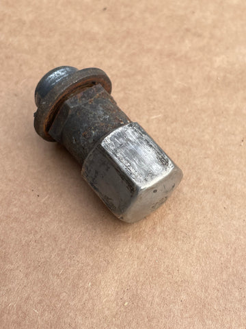 Daimler Jaguar XJS X300 X308 XK8 Alloy Cap Long Wheel Nuts x1