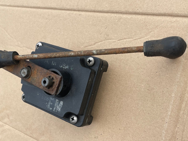 Daimler Jaguar XJ40 SLS self levelling Ride Levelling height sensor