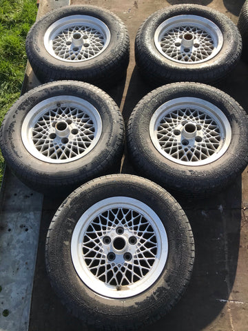 Daimler JAGUAR series 1,2,3 XJS XJ40 15” Lattice Cross Spoke alloy wheels x5 15x6.5J 5x120.65 pcd CBC2469