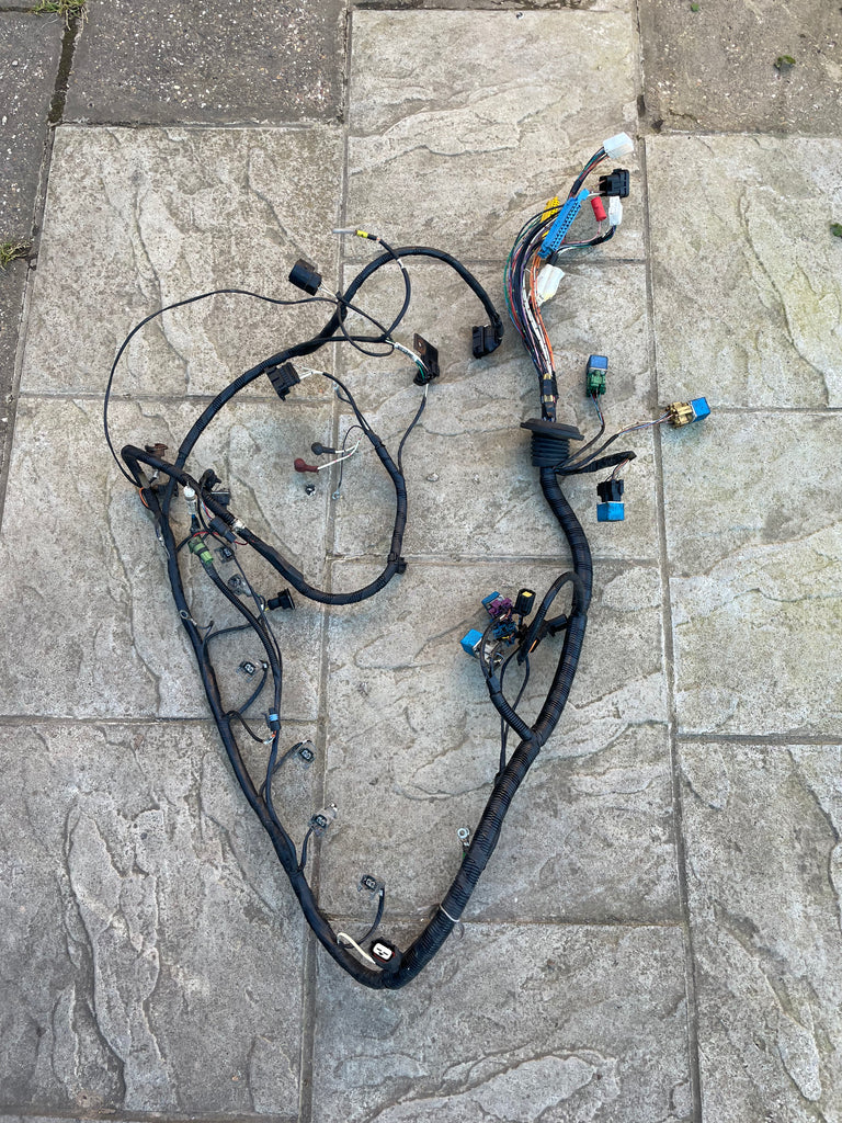 03-06 Jaguar X100 XK8 AJ33 Engine Motor Wire Harness 3W839D930AD OEM