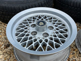 Daimler JAGUAR series 1,2,3 XJS XJ40 15” Lattice Cross Spoke alloy wheels x4 15x6.5J 5x120.65 pcd CBC2469