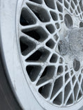 Daimler JAGUAR series 1,2,3 XJS XJ40 15” Lattice Cross Spoke alloy wheel x1 15x6.5J 5x120.65 pcd CBC2469 with Pirelli tyre