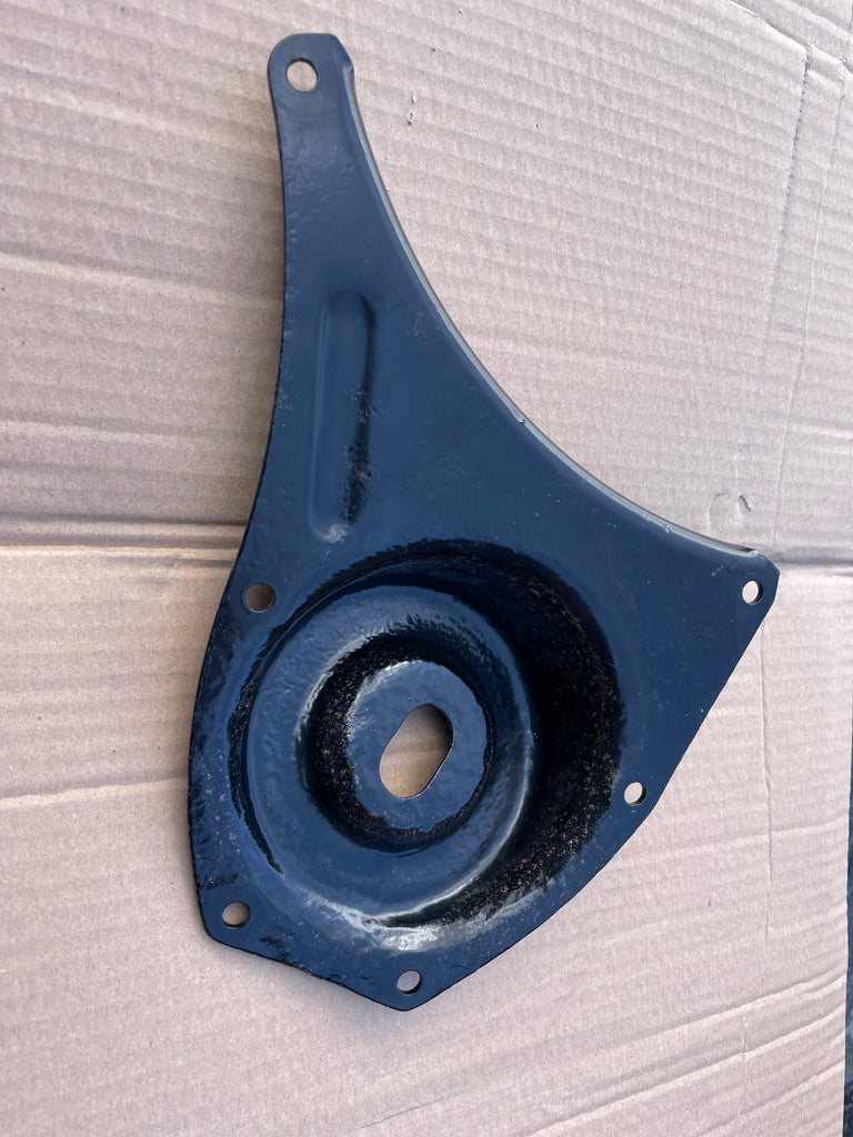 Jaguar X300 XJ40 XJ6 Front Suspension Spring Pan left side CBC7277