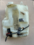 NEW *DBC6796 Daimler Jaguar XJ40 93-94 Windscreen Washer Reservoir Aftermarket compatible part