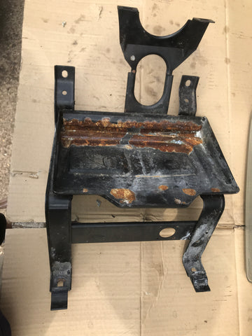 Daimler Jaguar XJ40 Battery Mount bracket (in boot) 93-94