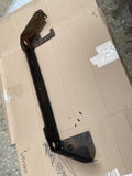 Jaguar XJ40 86-92 lower radiator mount cradle CCC2670