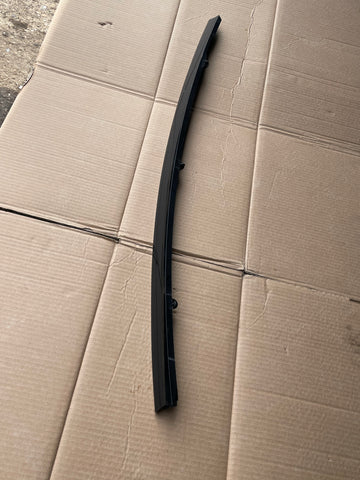 Jaguar x300 XJ6 94-97 front bumper lower grill vein Black